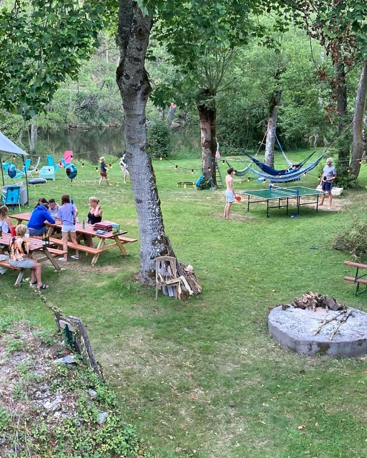 Moulin De La Fayolle Bed & Breakfast Blot-l'Eglise Ngoại thất bức ảnh