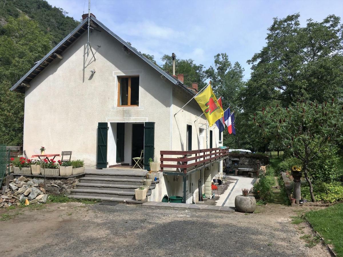 Moulin De La Fayolle Bed & Breakfast Blot-l'Eglise Ngoại thất bức ảnh